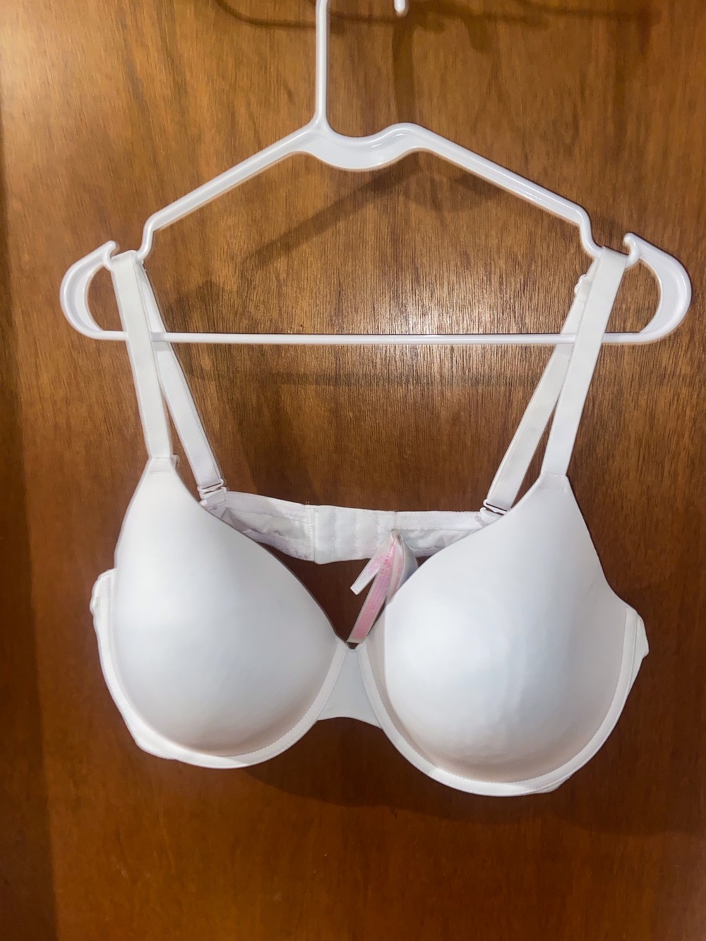 Victoria’s Secret Pink White Push Up Bra Size 42DD